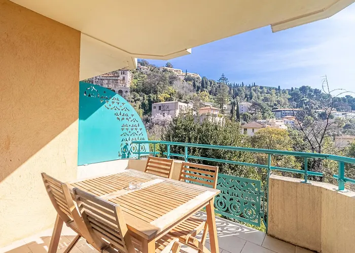 Peaceful Studio Swimming Pool Near Menton